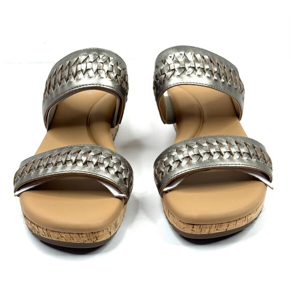 Easy Spirit Women's Lillia Slip-On Casual Wedge Sandals Gold Size 7.5M NWT - Picture 1 of 9